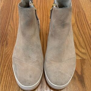 Toms Beige Suede Ankle Booties